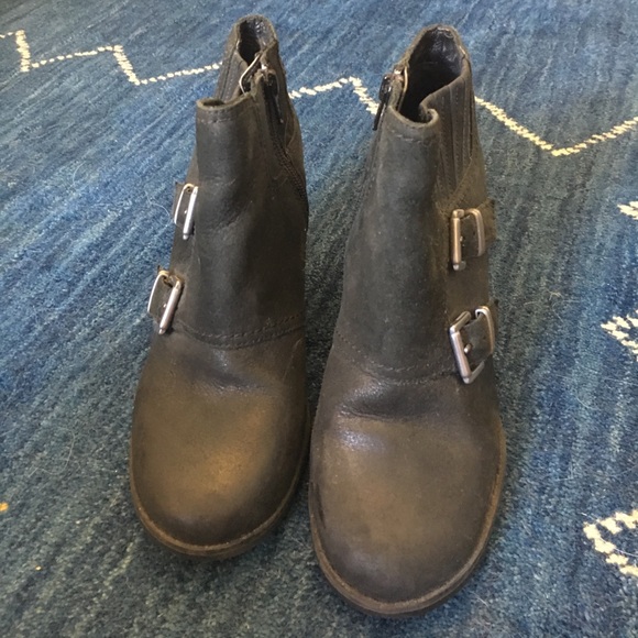 Clarks booties - Picture 2 of 2