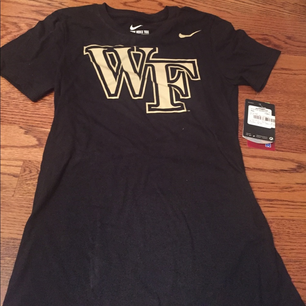 NWT Nike wake forest shirt