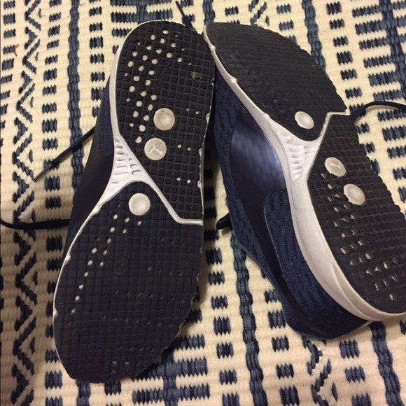 Pumas - Picture 6 of 6