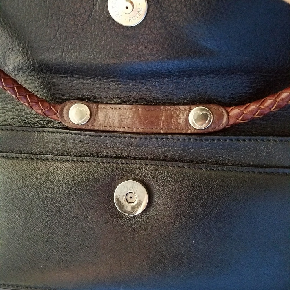 Brighton Crossbody Wallet - Picture 4 of 7