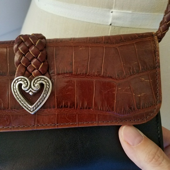 Brighton Crossbody Wallet - Picture 3 of 7