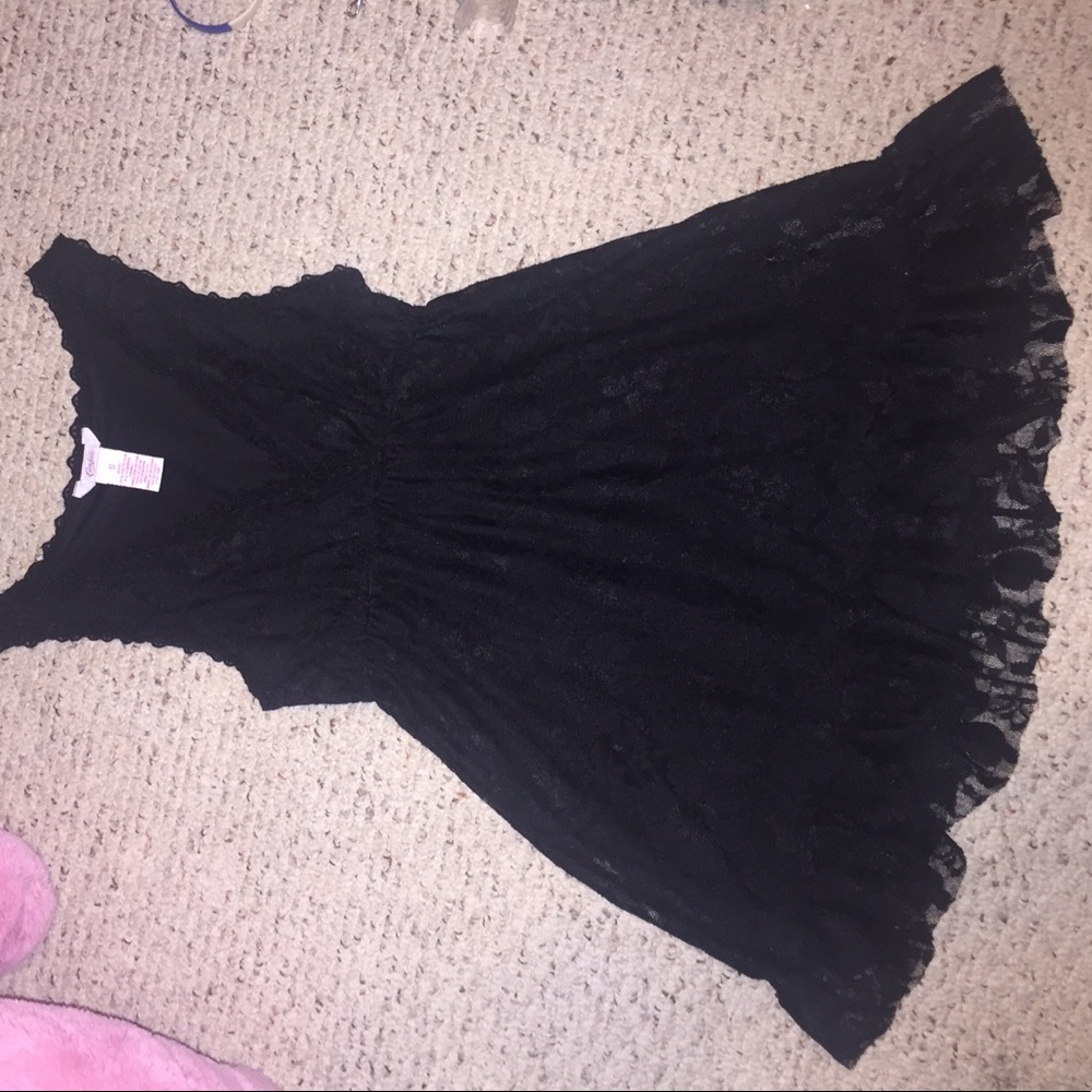 Black lace tunic