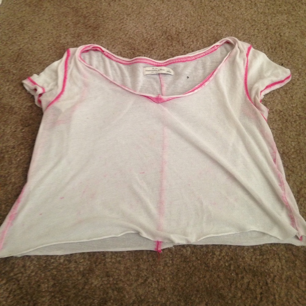 pink top