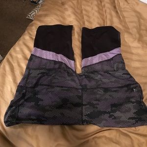 Purple Capri workout pant!