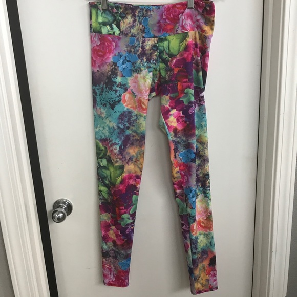 onzie floral leggings