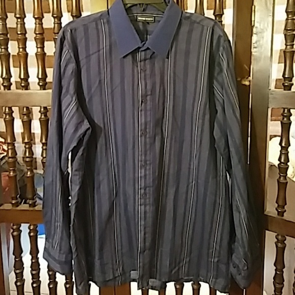 Blue & white dress shirt, size XL, neck 17-17 1/2 - Picture 2 of 4