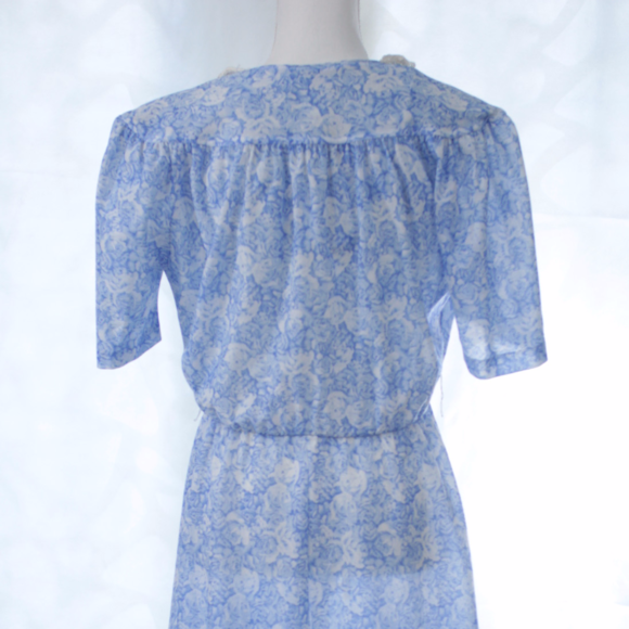 SOLD Vintage 80s Prairie Style Blue Floral Dress - Picture 4 of 8