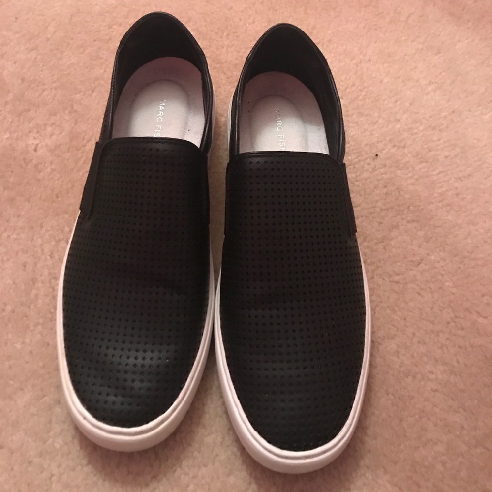 Marc Fisher black shoes