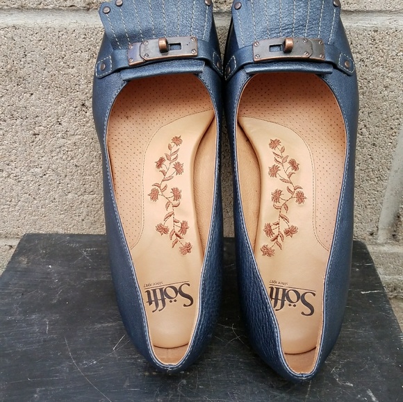 Soft low heels - Picture 3 of 5