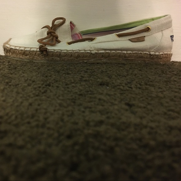 Sperry's - Picture 3 of 4