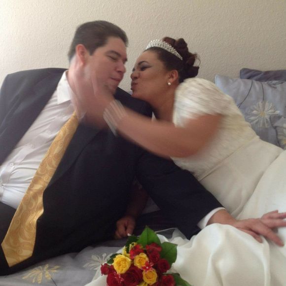 Meet your Posher, Ibe - Picture 1 of 1