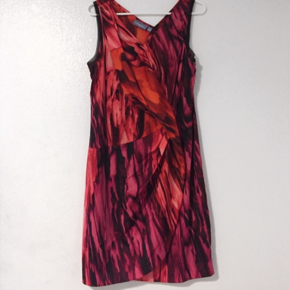 ❗️❗️PRICE DEOP❗️❗️Vera Wang Red and Pink Dress