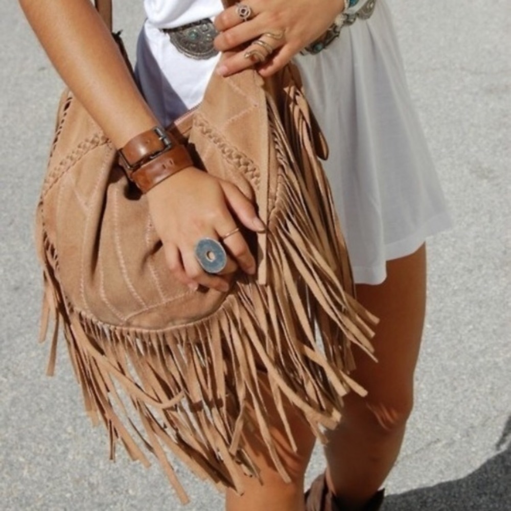 Gorgeous tan fridge tote with gold hardware!