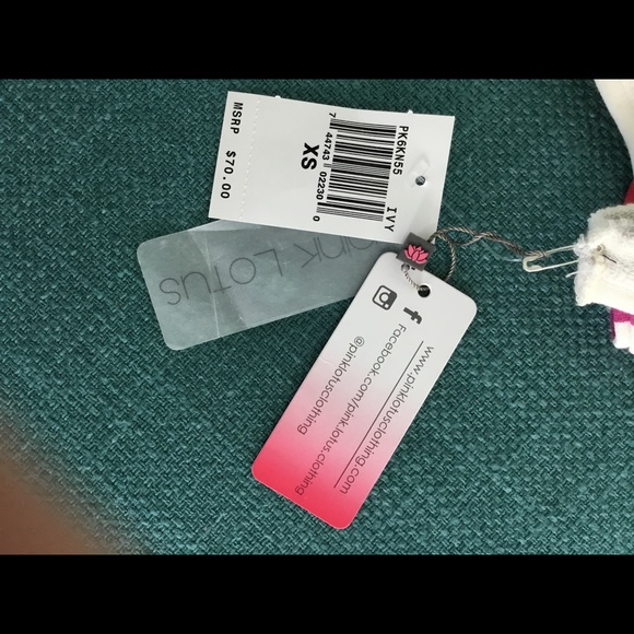 Pink Lotus NWT Sleeveless top XS - Picture 3 of 3