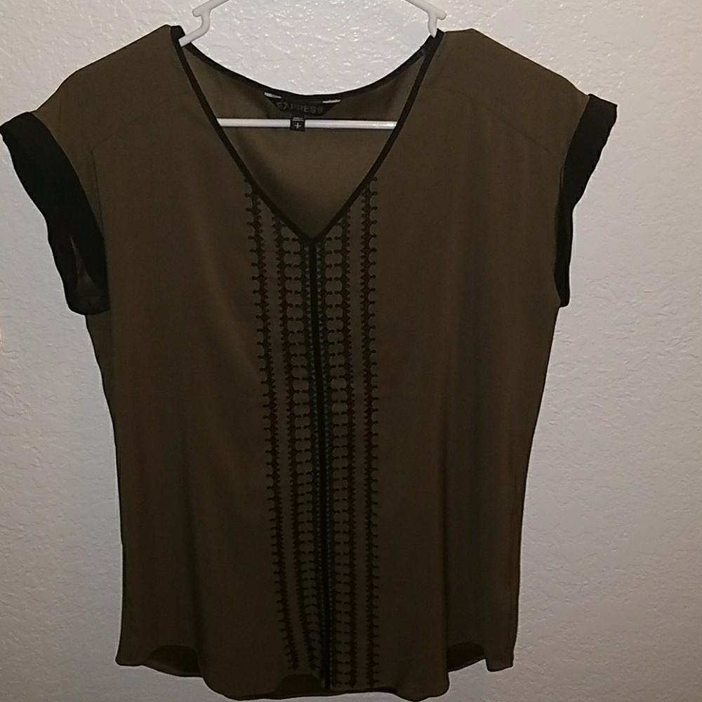 Express Short Sleeve Blouse