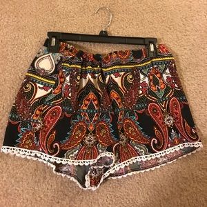 Flowing shorts