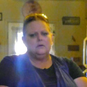 Meet your Posher, Deborah