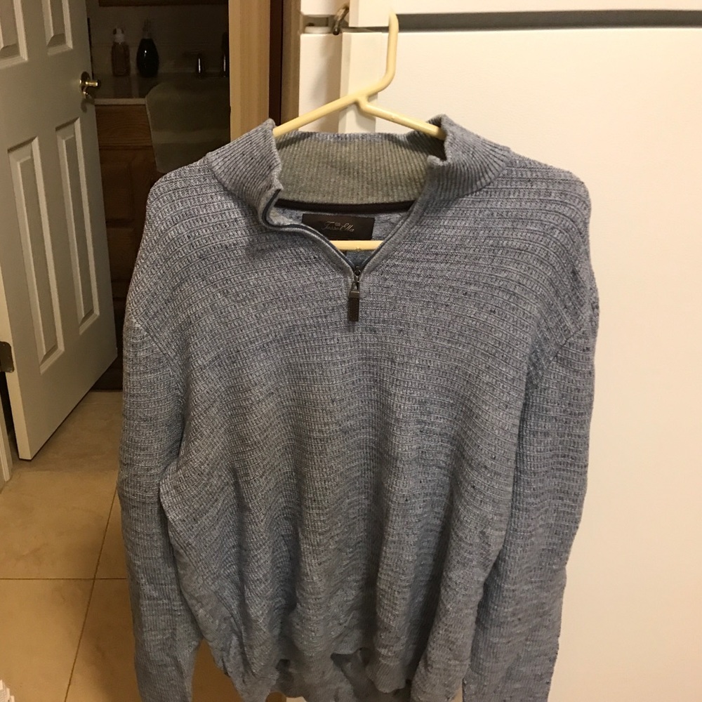 Men's sweater