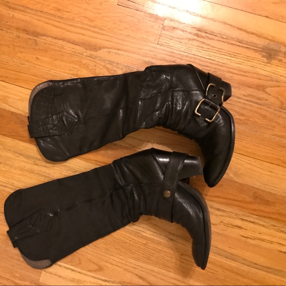 Vintage-like black leather boots