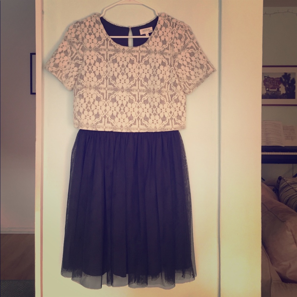⚡️⚡️ ANTHROPOLOGIE DRESS⚡️⚡️