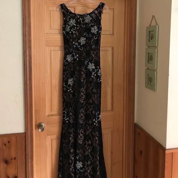 Jovani black lace mermaid dress - Picture 2 of 3