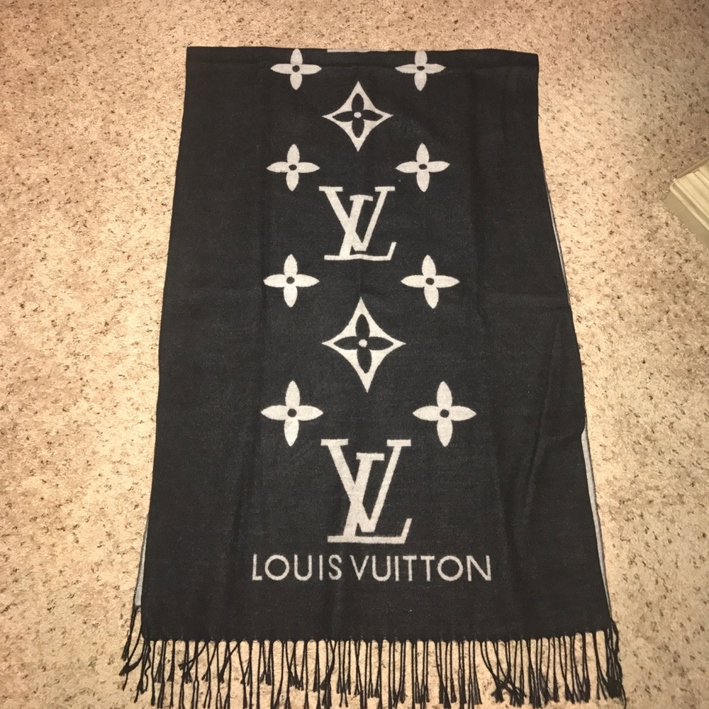 Scarf