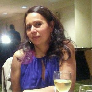 Meet your Posher, Alma