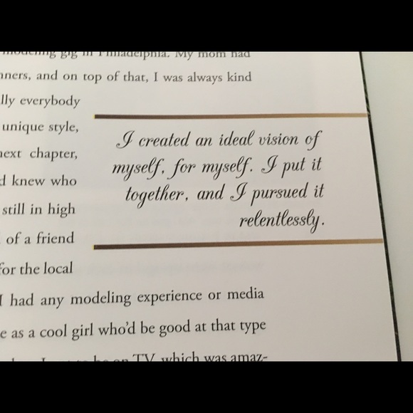 ♠️How To Be A Bad B*tch♠️ - Picture 4 of 4