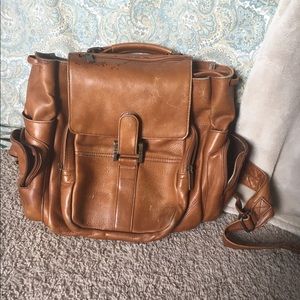 Small leather backpack 💼
