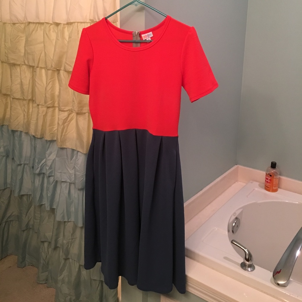 LuLaRoe Amelia dress • size medium • red and blue