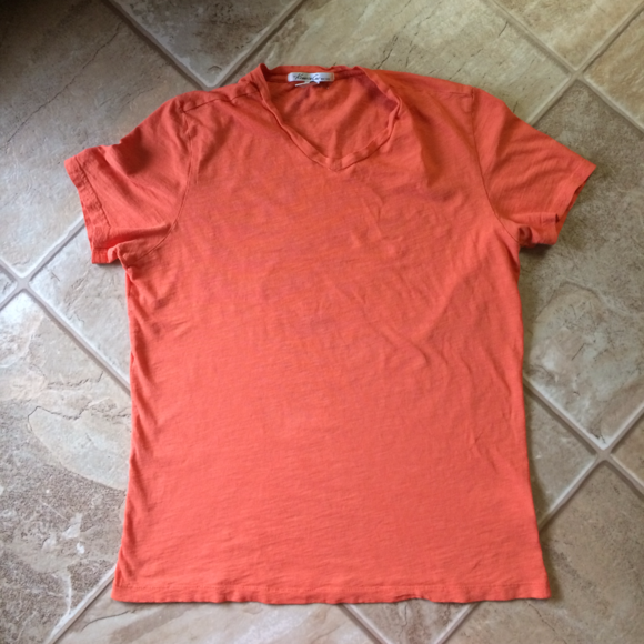 Kenneth Cole Other - Kenneth Cole T-Shirt