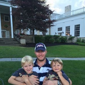 Meet your Posher, Bradley