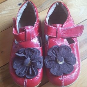 Livie & Luca Red Blossoms Toddler Size 10