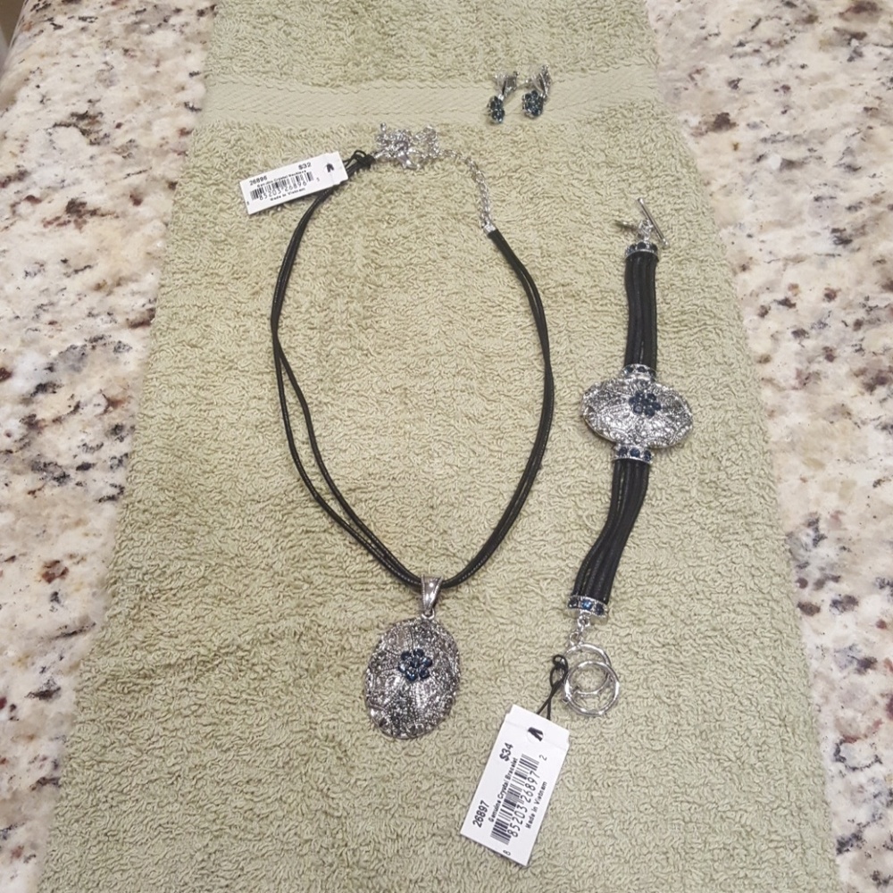BNWT Cookie Lee Jewelry Bundle