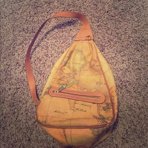 Alviero martini bag