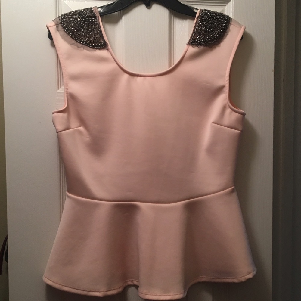 New worn gorgeous peplum top
