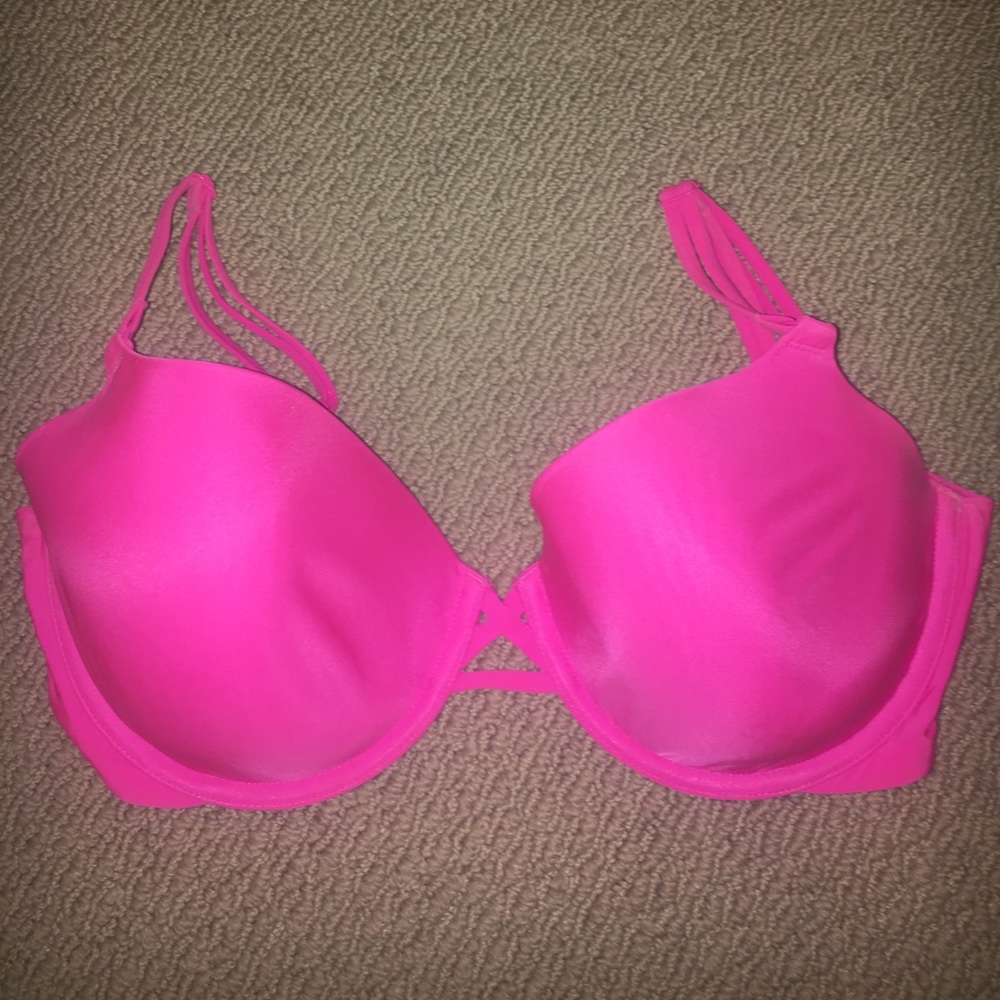 34 DD hot pink Victoria's Secret bra