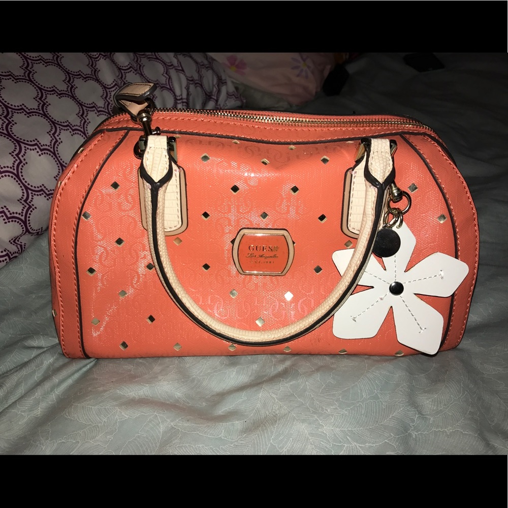 Guess peachy bag