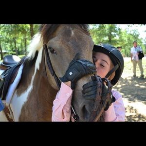 Meet your Posher, Madison