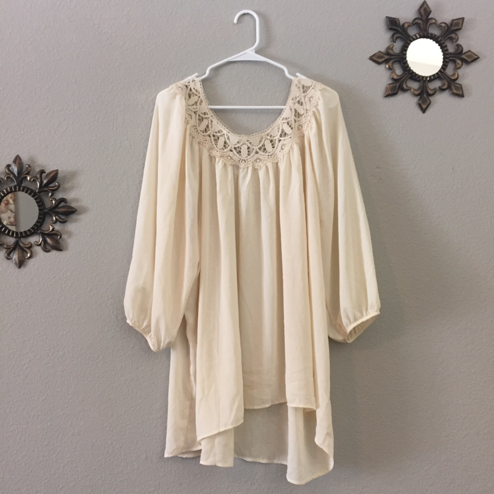 NWOT Eyeshadow Peasant Tunic Lace Neckline Size 2X