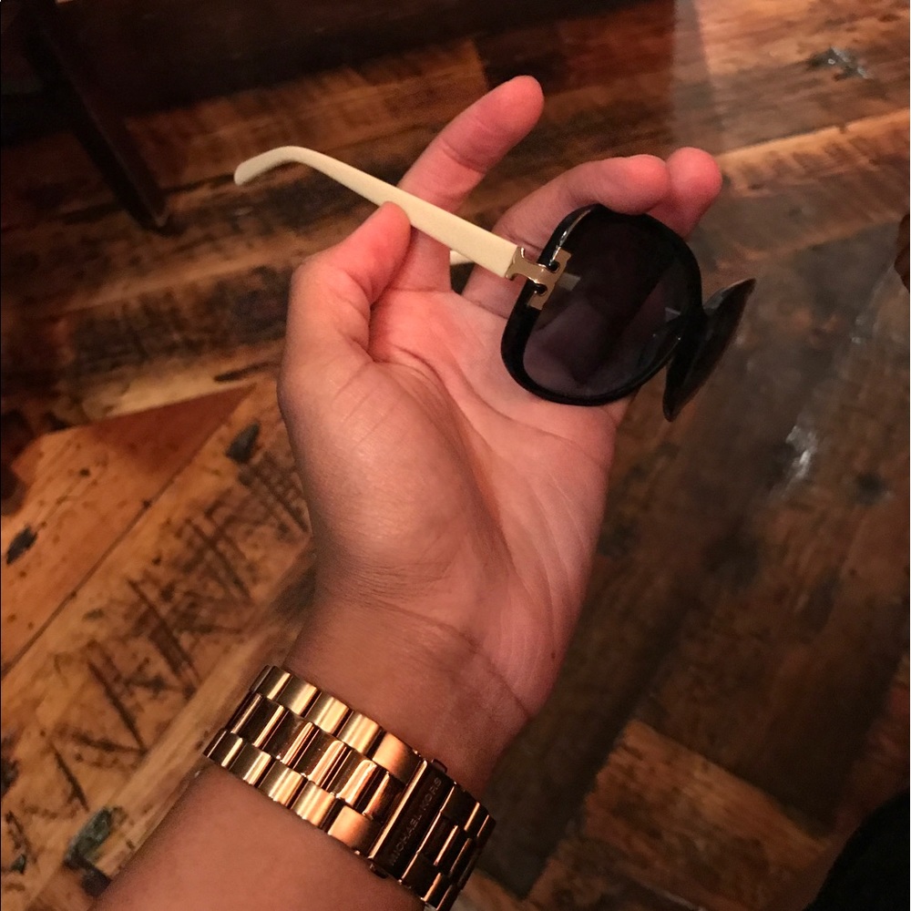 Tory Burch shades
