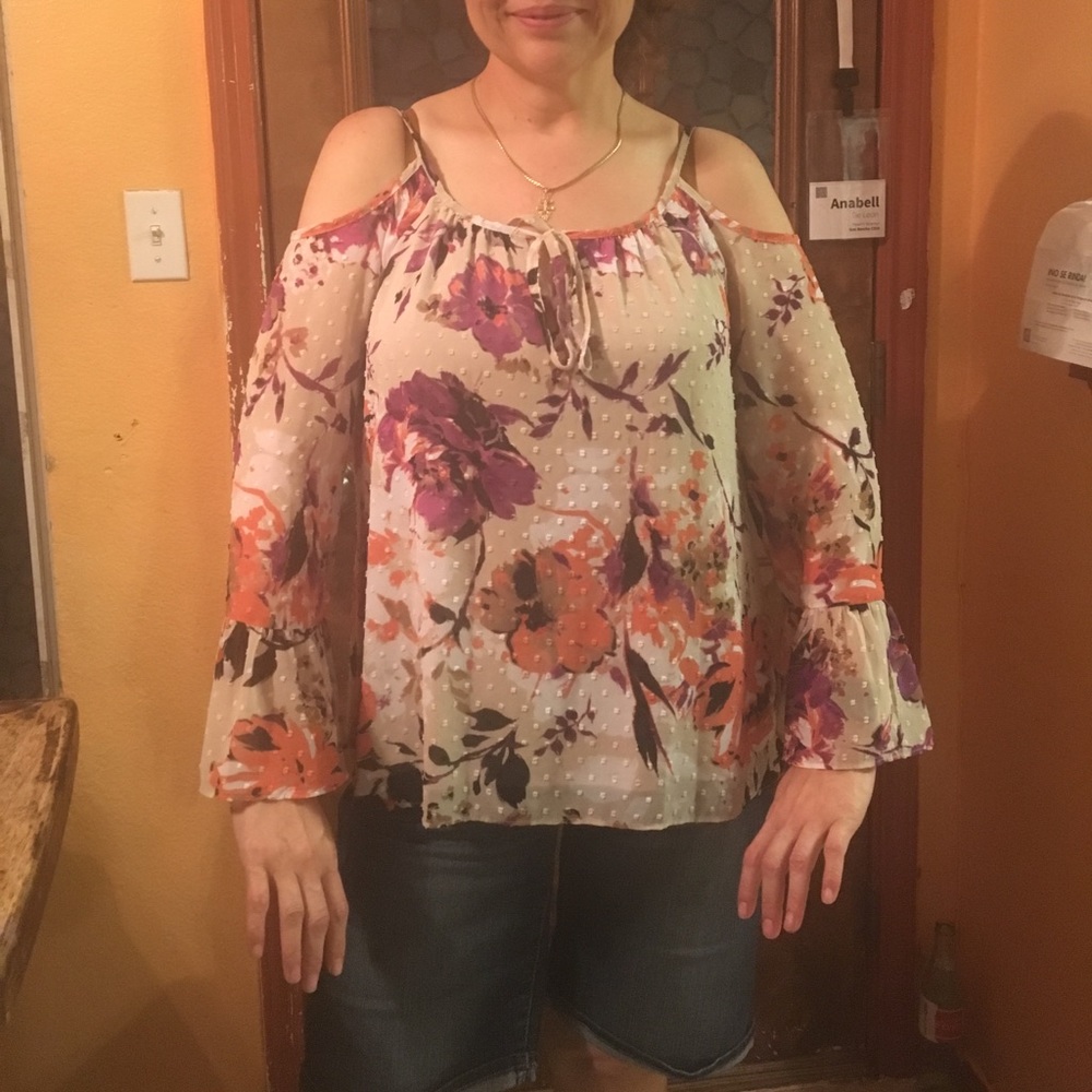 INC Ladies Blouse size 8