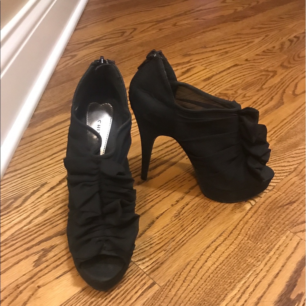 Black Chinese Laundry Stilettos Open Toed