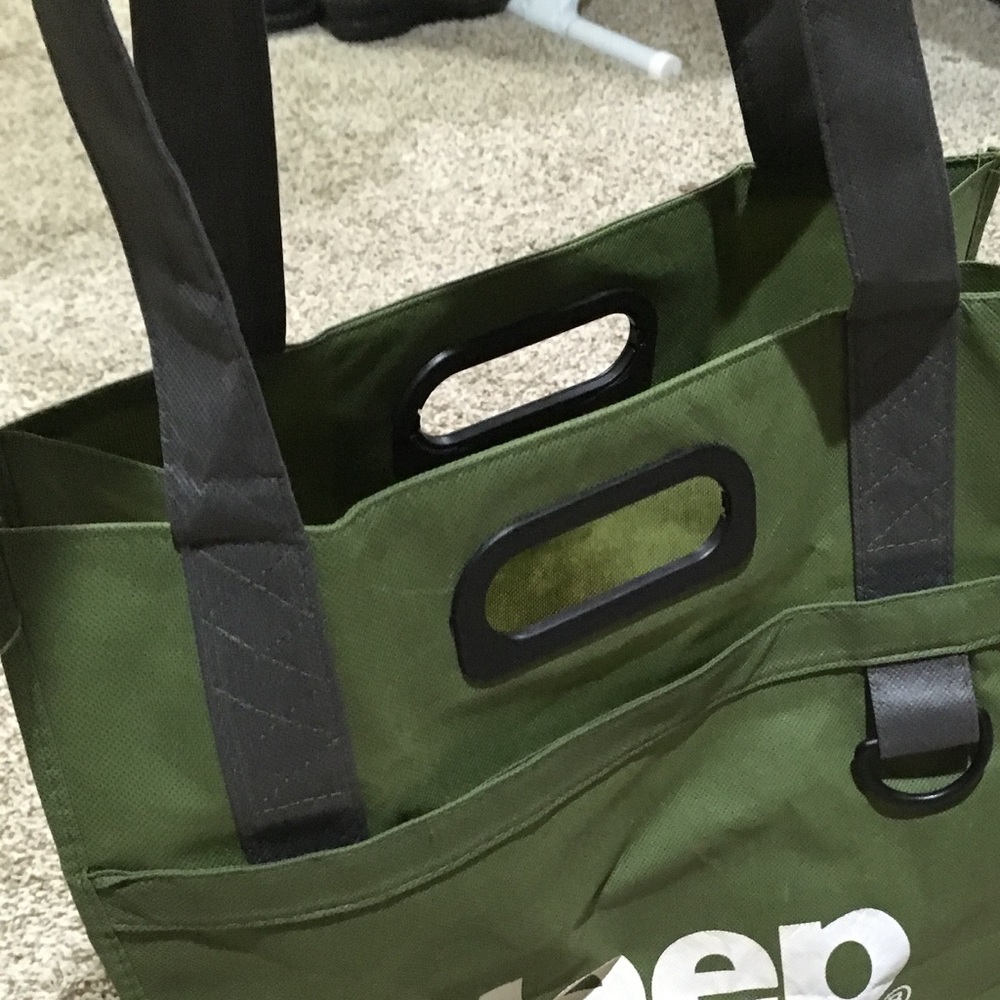 Jeep tote