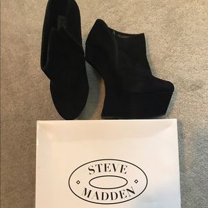 Steve Madden Booties