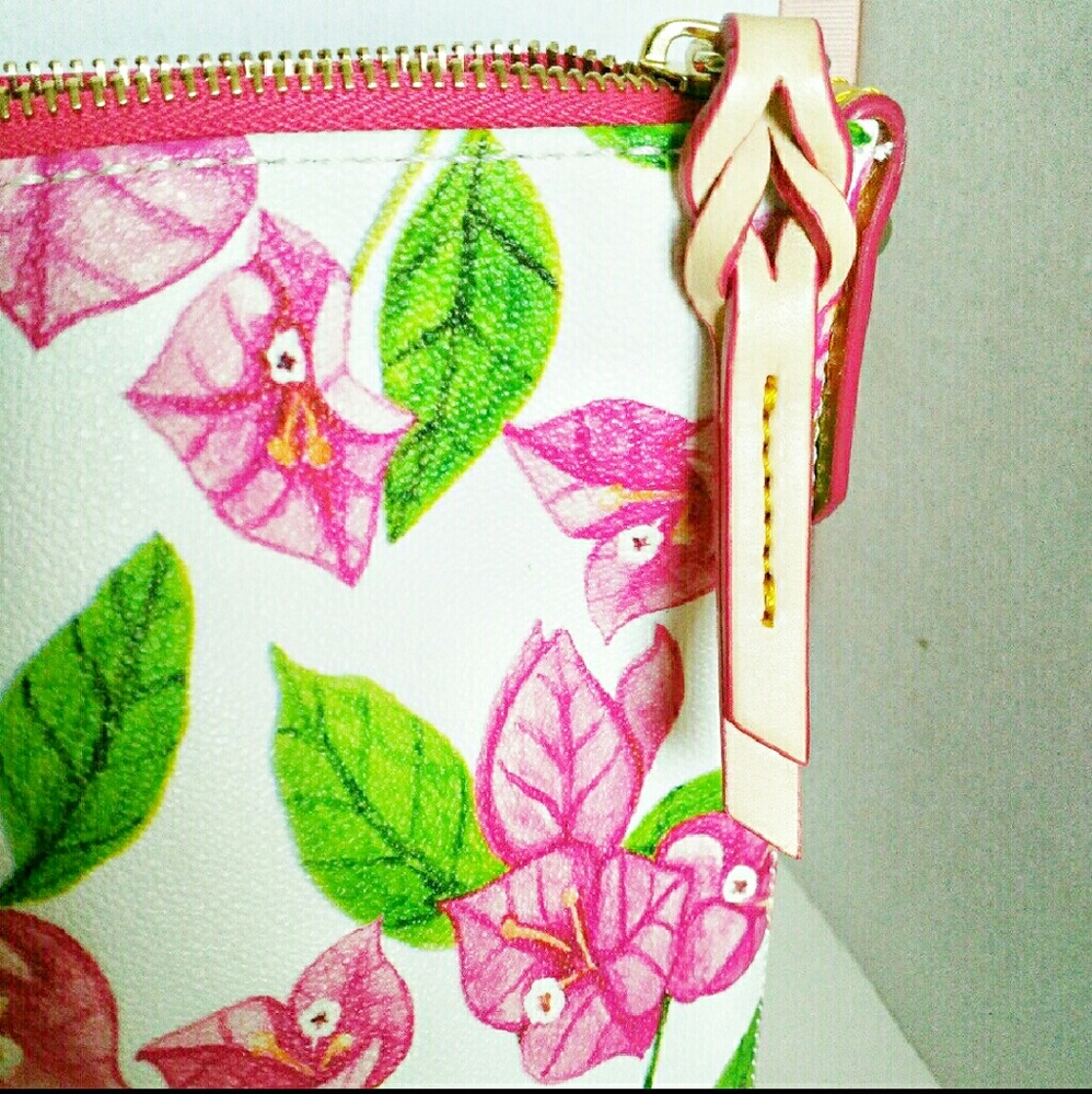 Sold😝Dooney & Bourke| Floral Zip Top Shopper - Picture 8 of 8