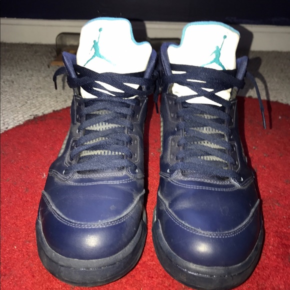 Jordan 5 - Picture 2 of 6