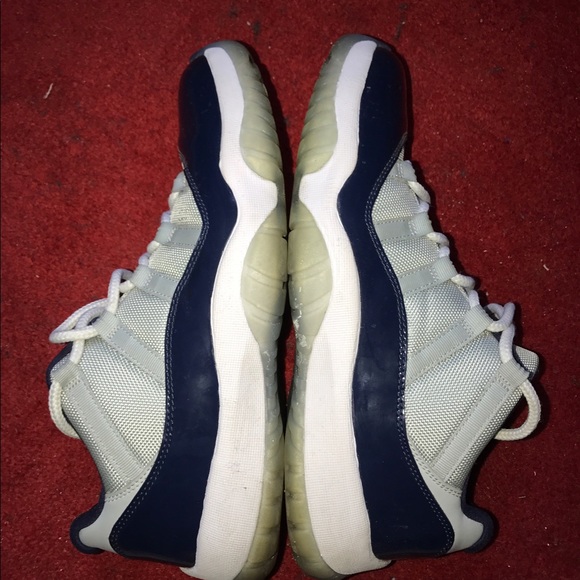 Jordan 11 low - Picture 1 of 5