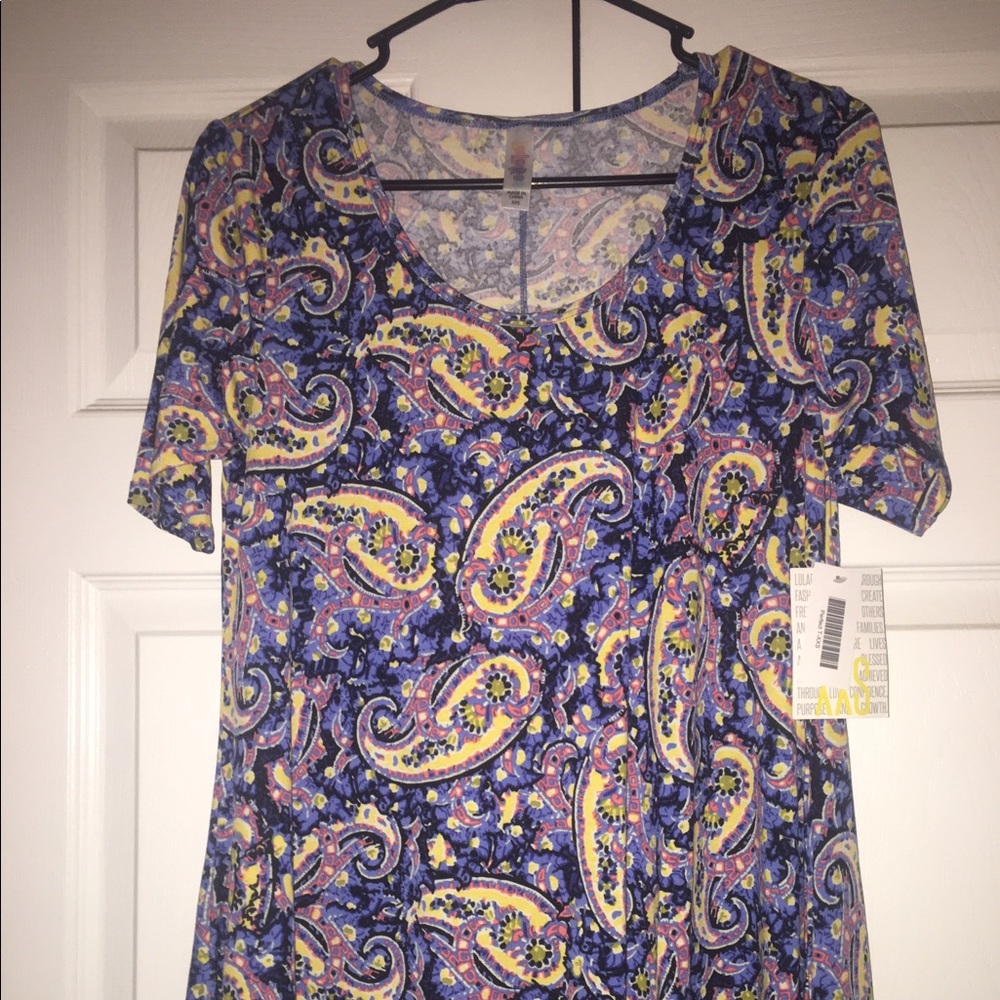 LuLaRoe Perfect T