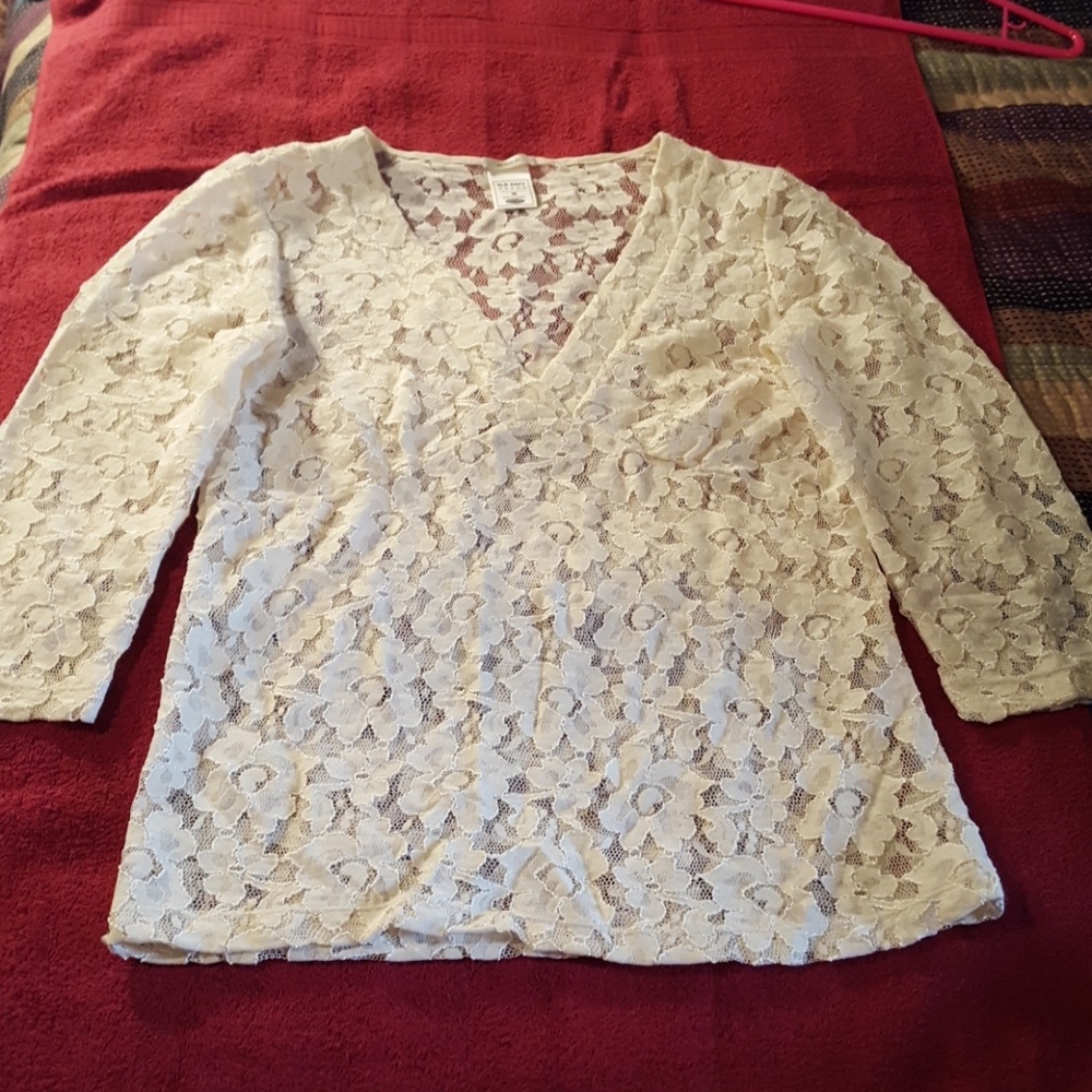 3/4 Sleeve Lace Top